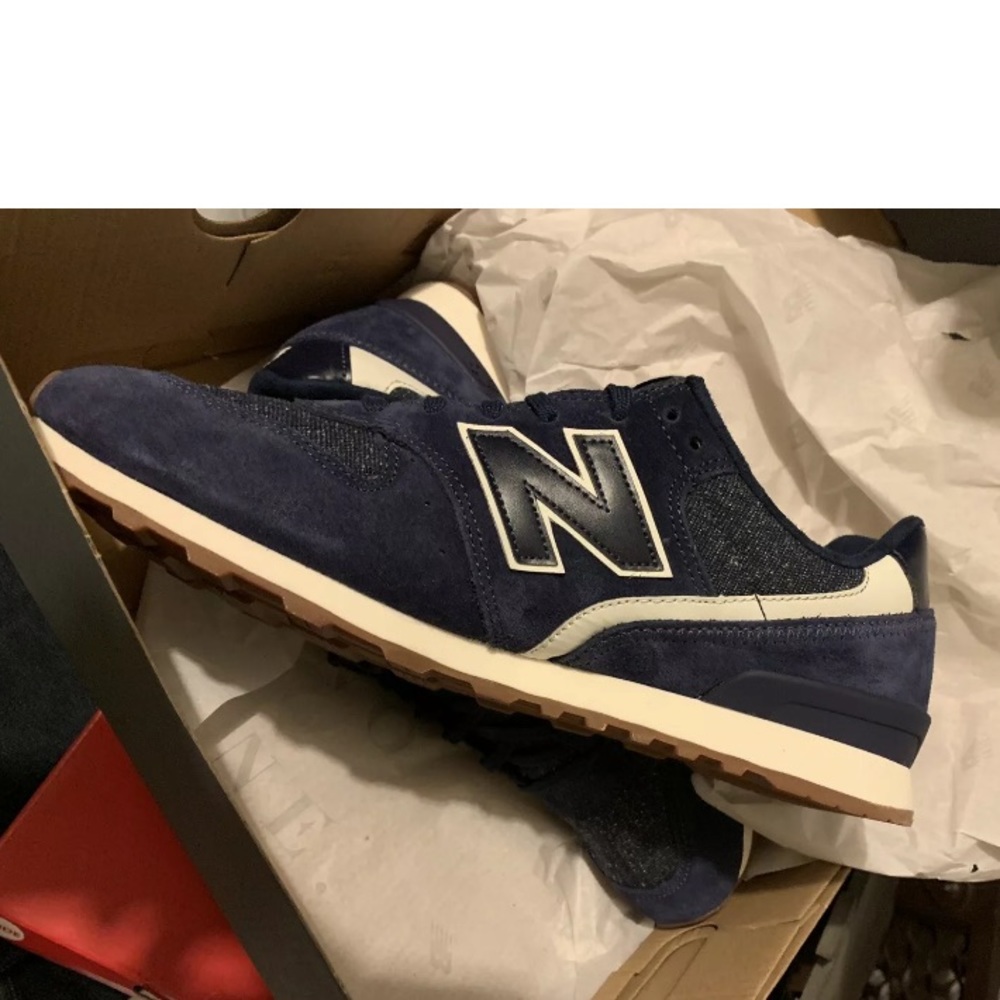 New Balance 696v1 Indigo Blue Running Sneaker